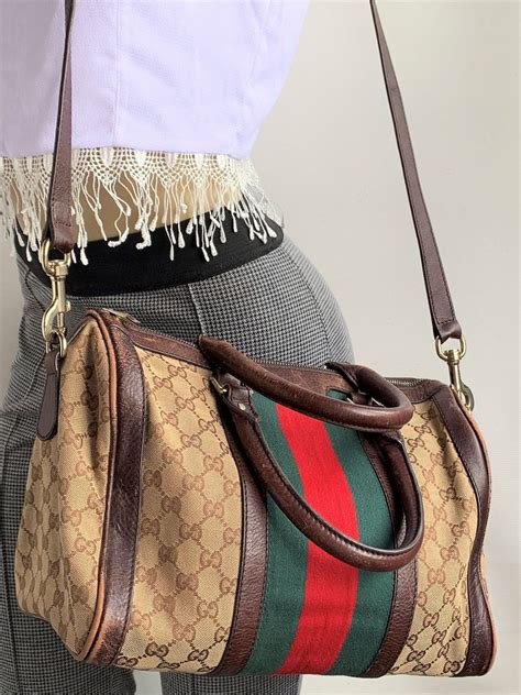 bolsa gucci made in italy usada